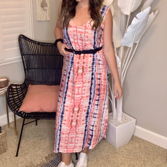 La Isla Maxi Dress - Picture 2 of 4